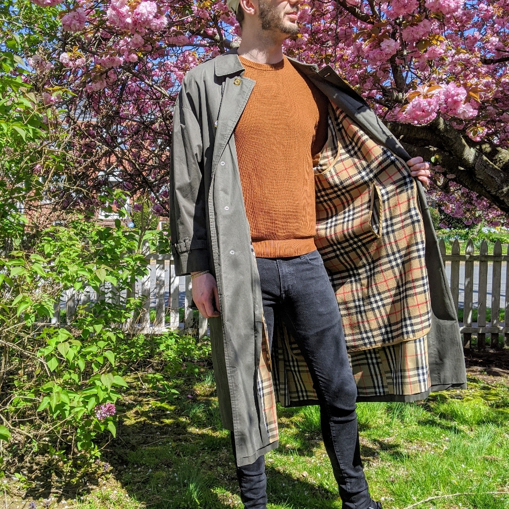 Vintage Burberrys Men's Trench Coat